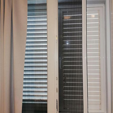 Studio Apartment Mila Pula Luaran gambar