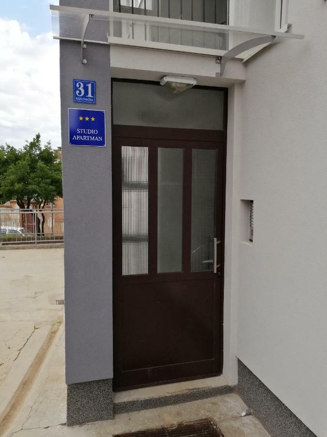 Studio Apartment Mila Pula Luaran gambar