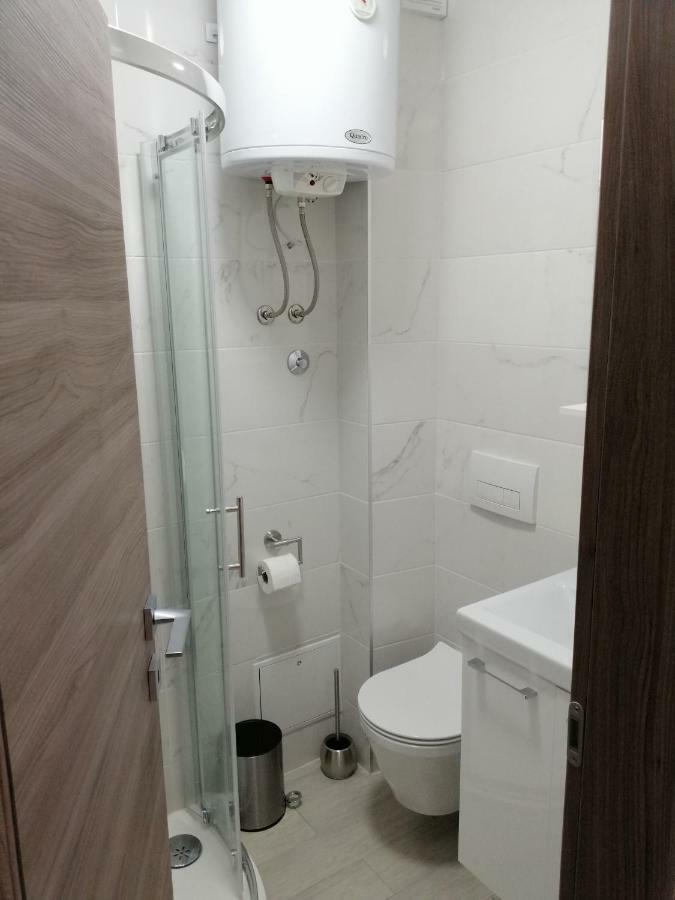 Studio Apartment Mila Pula Luaran gambar
